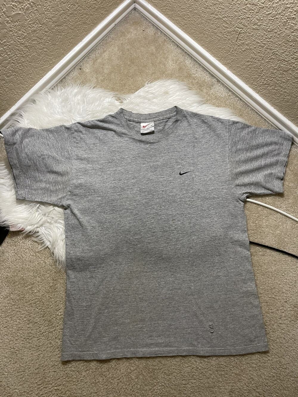 Vintage Nike T Shirt M Gray Check Swoosh 1990s Embroidered Logo USA Grunge Skate